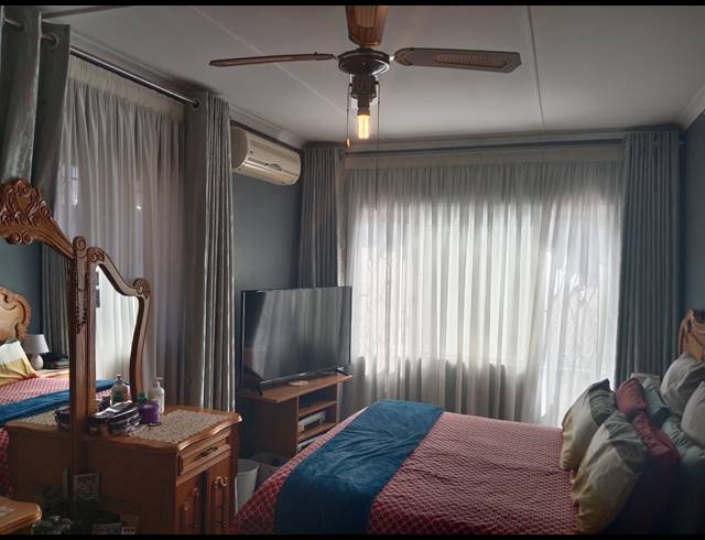 4 BEDROOM HOUSE FOR SALE IN NORTHDALE